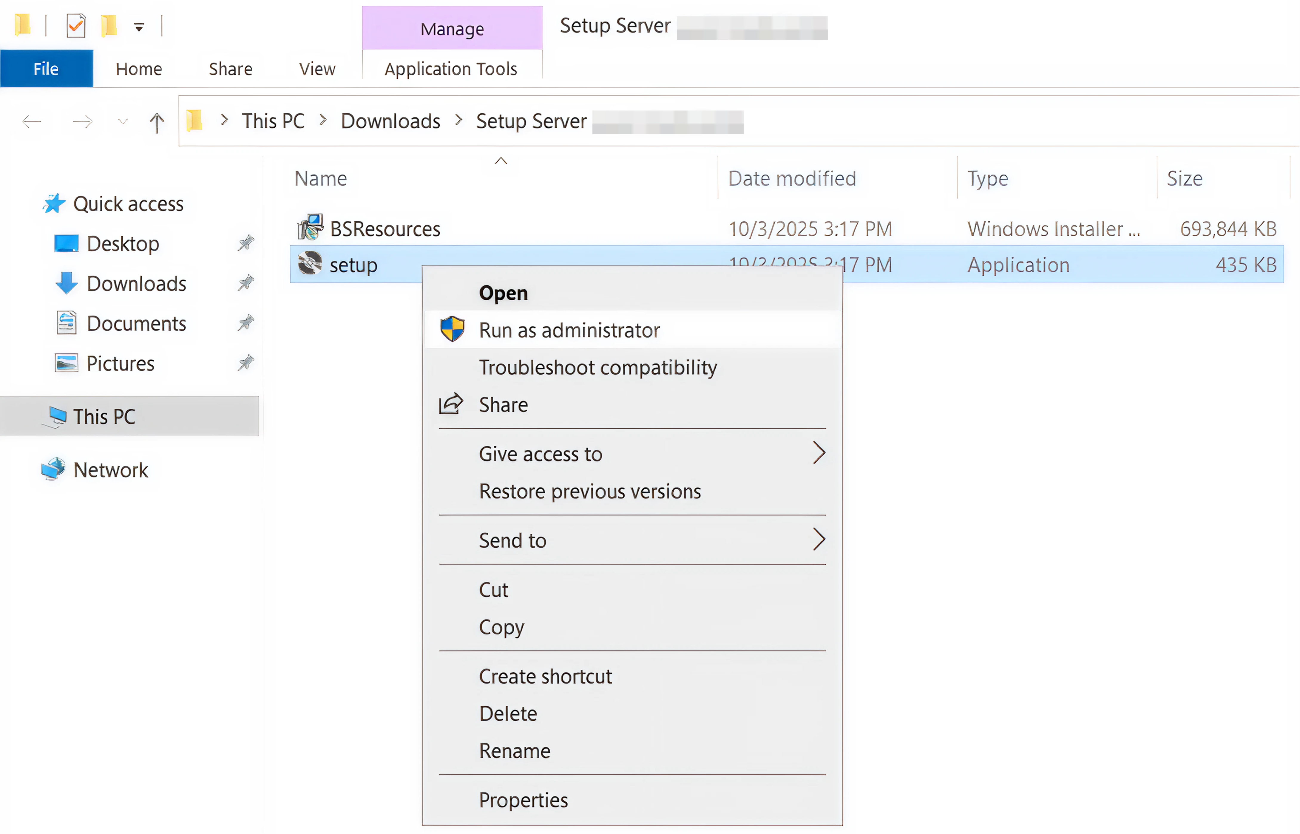 File explorer showing setup application with options to run as administrator.